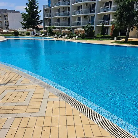 студио за двама в сарафово Burgas City